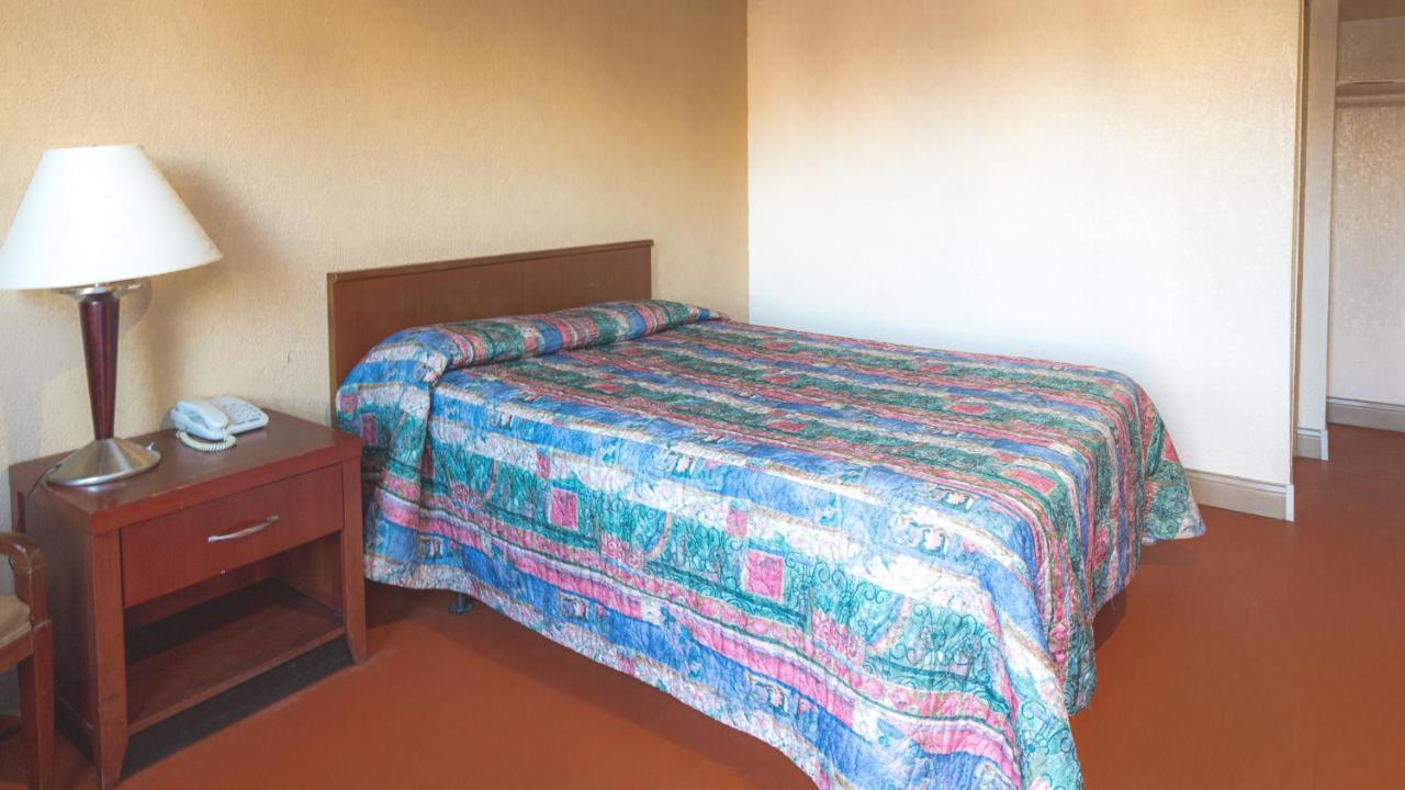 Red Horse Motel Dayton Moraine Extérieur photo